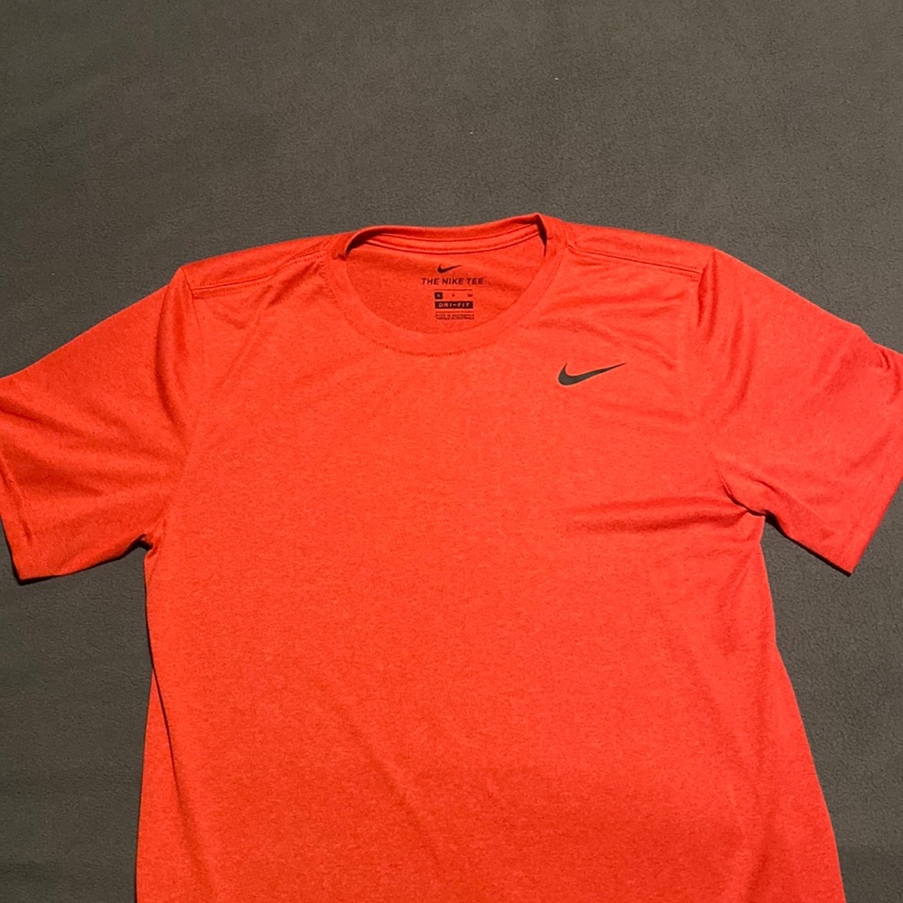 Nike, small, red t-shirt